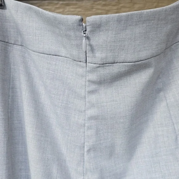 BCBGMaxAzria Gray Wide Leg pants New L large - Picture 10 of 13